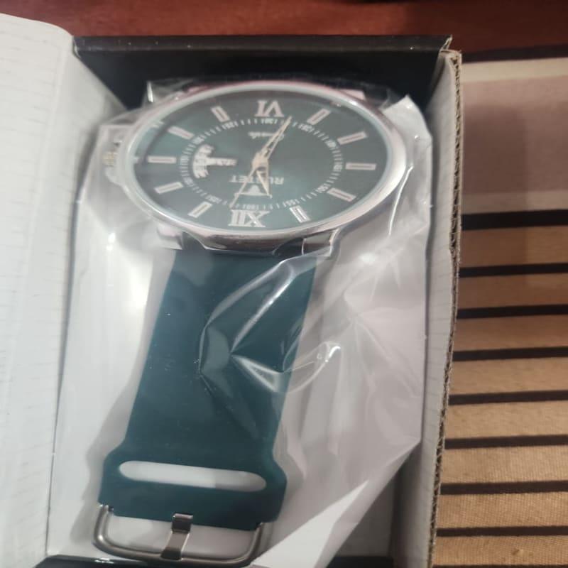 Ruet Green Dial Analog Watch Green Strap
