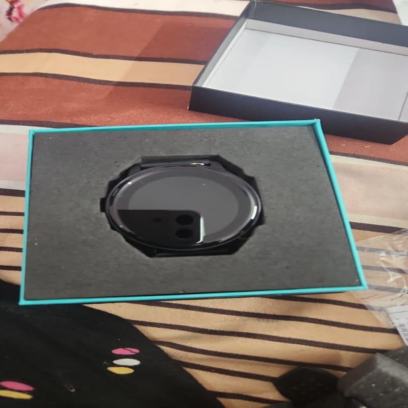 Black Round Smart-Style Watch